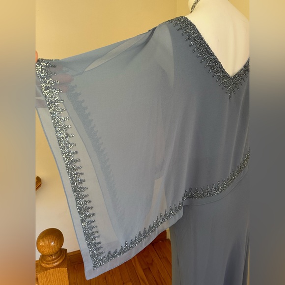 J Kara NWTS Overlay Asymmetrical Maxi Evening Dress Dusty Blue Sheer Bea… - Picture 13 of 16
